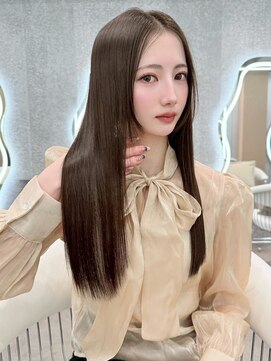 グローアイヴィ 大宮(GLROW IVY) 韓国顔周り/ハイレイヤーカット/ミディアムレイヤーカット/大宮