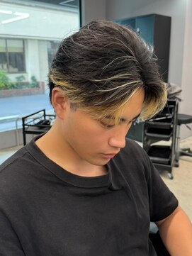 エルマーク 松山(L-MARK) ハイライト/センターパート/メッシュ/ダブルカラー/メンズ