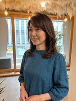 ホロル(horol)&nbsp;上品なくびれミディアムレイヤー