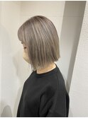 110. グレージュ/ハイライト/レイヤーカット/ストレート