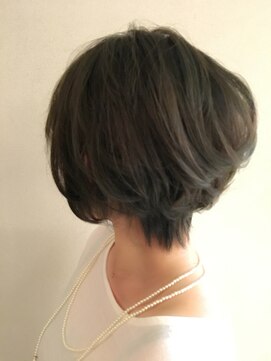 ロンド 銀座(Lond) トップぽっこりショートボブ 担当川瀬賢翁