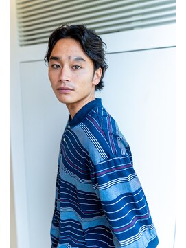 ユートゥイーズ つくば(U too e's) 《Utoo e's つくば美容室 》自分が思うよりずっとシンプルに。
