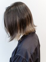 フィッツコア(FITS CORE)&nbsp;ブリーチ一回で作るインナーカラーとグレージュ