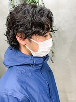 テトヘアー(teto hair) ミディアムウルフ、スパイラルパーマ、常田大希、くせ毛