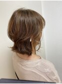 外ハネスタイル