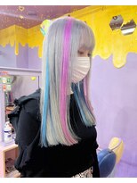 ヘアサロン トミー(Hair salon TOMMY) ホワイトシルバー×ラインカラー