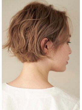 オンカラー(ON.COLOR) 大人グレージュハイライトショート