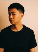 大人男髪刈り上げフェード黒髪短髪ボックスショート