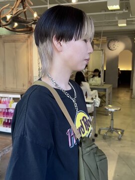 ロジェ(loje) 【loje】ホワイトインナーグレージュ/ウルフヘア