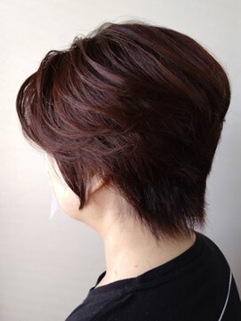 ロートレック ショートカットスタイル