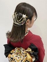 トルネード(TORNADO) 成人式ヘアアレンジ卒業式ヘアアレンジ水引き金箔外ハネ K0831