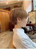 コンパクトに収まるショート