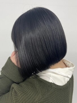 クローズ(cross-z) くびレイヤーエモージュ大人可愛い20代30代40代似合わせカット