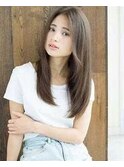 大人可愛いナチュラルストレートロングレイヤー