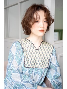 マグノリア オモテサンドウ(MAGNOLiA Omotesando) Sカールのくしゃっと軽やかボブパーマ・・・HINATA