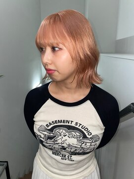 サンク 原宿 表参道(cinq) 柔らかい質感のオレンジベージュカラーで作るショートボブ