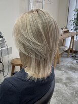 アイム(I’m) ハイトーンレイヤーカット