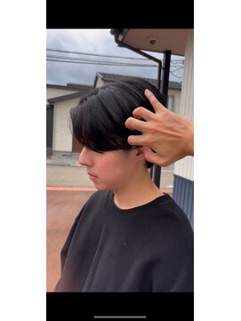 ミリ(milli Produce by ITAKURA) 毛流れセンターパート