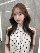 マウル 栄(MAEUL) 小顔カット 顔まわり 透明感カラー くすみベージュ