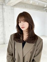 エイチ 大阪梅田(H)&nbsp;アンブレラカラーミディアムヘアショートカットセミロング50代