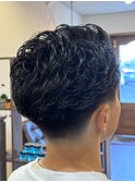 ◆後ろ姿でキメる。差がつく大人の大人パーマ