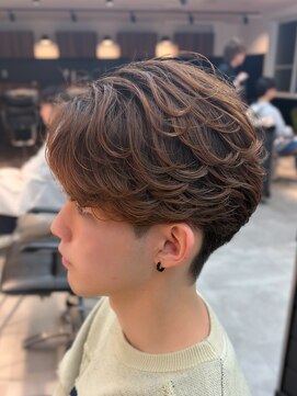 シーフ 千葉(Cyf) ニュアンスパーマ/センターパート/フェザーパーマ/千葉駅/関祐翔