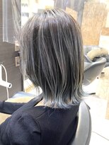 アルファ(alpha)&nbsp;大人ガーリー/ダークアッシュ/似合わせカット/ミディアムレイヤ