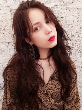 ブロック ジャポン(bloc japon) ラフなレイヤースタイル×大人ボルドーカラー