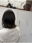 大人女性のためのナチュラル上品カット