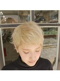 ♪ミルクティーハイトーンで可愛いショート♪