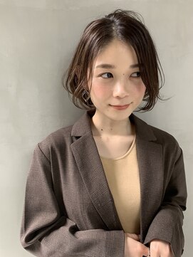 ミィ 表参道(mee.) 【mee.】ブチ　オシャレな透け感のあるショートボブ