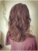 ゆるふわ巻き髪　【結婚式】【ヘアセット】【デート】