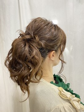 スマートワン ビューティー(Smart1 Beauty) ルーズなポニーテール