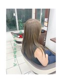 イルミナ×アッシュグリーン