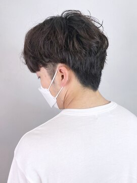 アイティー バイ アルバム 中野店(IT by ALBUM) 刈り上げショート_スキンフェードツイストスパイラル_ba339751