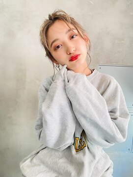 アメリ 新宿(Ameri) Ameri 20代30代ルーズシニヨン【新宿】