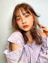 ピークアブー ワン(PEEK-A-BOO ONE)&nbsp;ピンク系インナーカラーのミディアムヘア