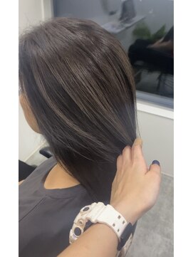 トイロ(toiro) グレージュ