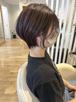 クマ(kuma.)&nbsp;大人可愛い20代30代40代前下がりショートボブ丸みショートボブ◎