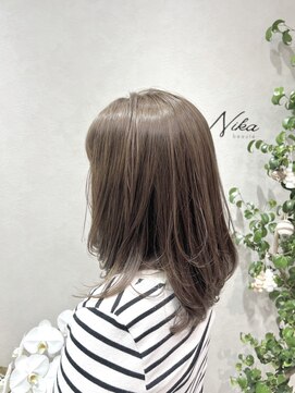 ニカ ボーテ(Nika beaute) 韓国風レイヤー・グレージュ