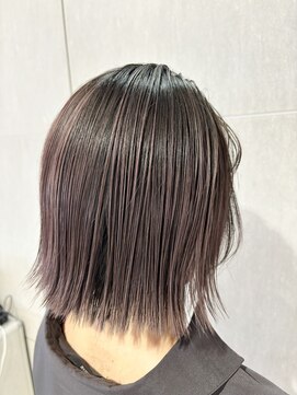 イフプロデュースドバイアミカ(iF produced by Amica) 切りっぱなしボブ