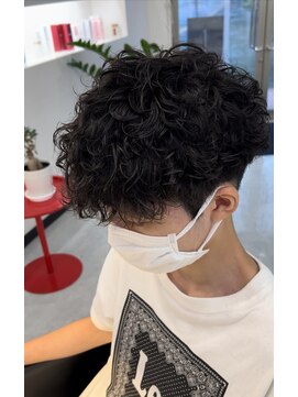 ディーボーイリタ 光の森(D-BOY Lita) スパイラルパーマ