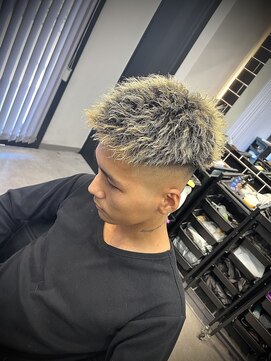 メンズ ラピス 横浜店(Men’sLapis) ブリーチ毛ツイストパーマ