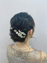 プルクラ ロッポンギ(Pulchra ROPPONGI) 下目のアップスタイル