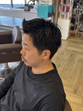 コワファースト 大分(COIFF1RST) スパイキーショート