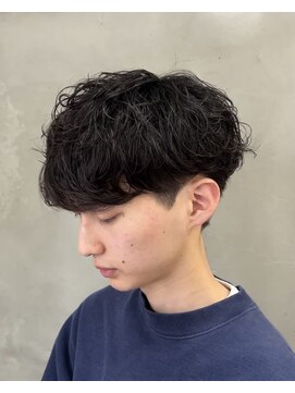スイッチ(men's SWITCH) 大分シャドウパーマメンズカットマッシュ刈り上げレイヤー