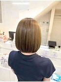 ハイライトカラー　オリーブベージュ　艶髪　ボブ　韓国風