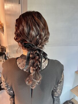 シャルムバイケンジ(Charm.by KENJE) 【ローポニーテール】結婚式/銀座/ヘアセット/アレンジ