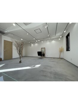 【宇都宮/中今泉】白髪のお悩みを解消し洗練スタイルへ◇ベテランオーナーが手掛ける少人数サロン♪