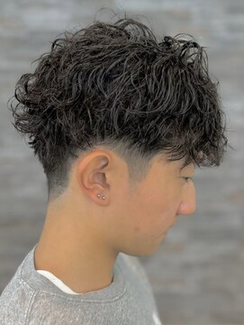 ガーデン 西川田店(garden) 宇都宮波巻きスパイラルパーマ波巻きパーマセンターパートメンズ